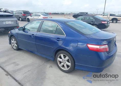 2007 Toyota Camry Se z USA, uszkodzony, nr VIN 4T1BE46KX7U098317